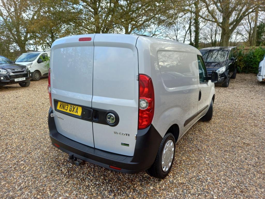 VAUXHALL COMBO