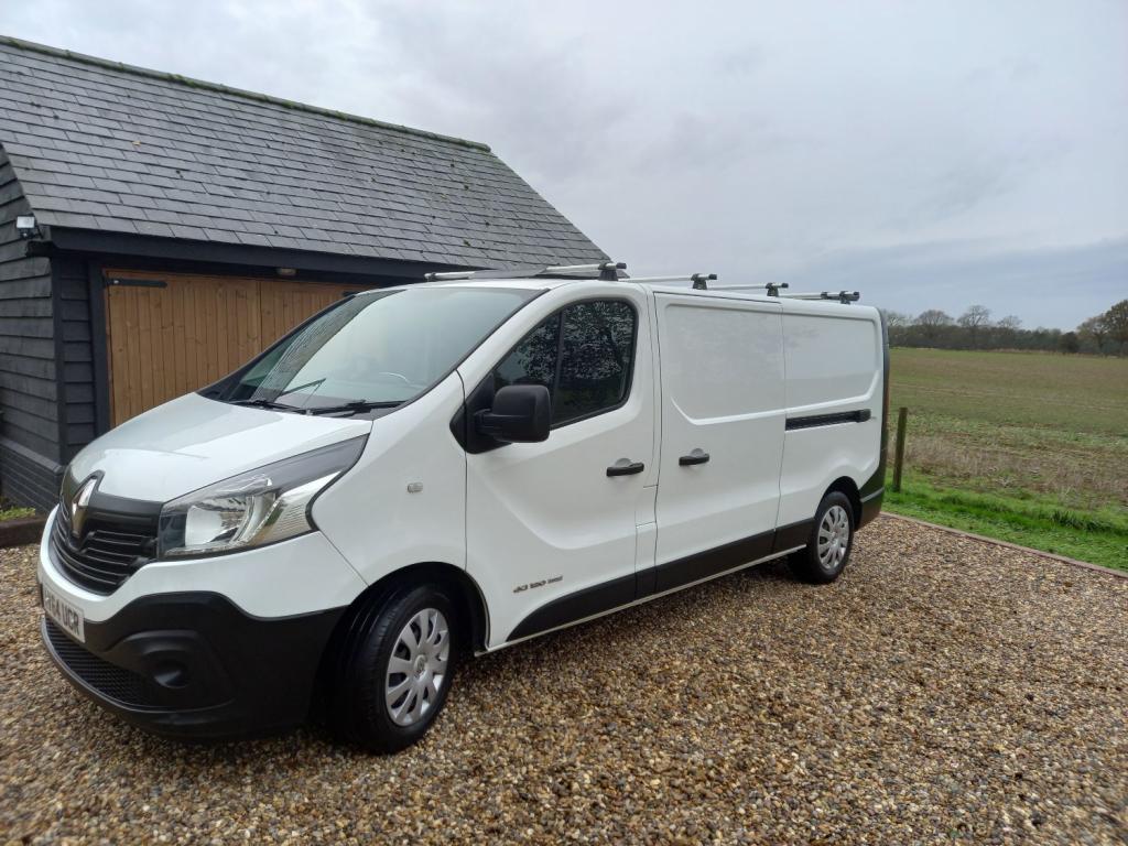 RENAULT TRAFIC