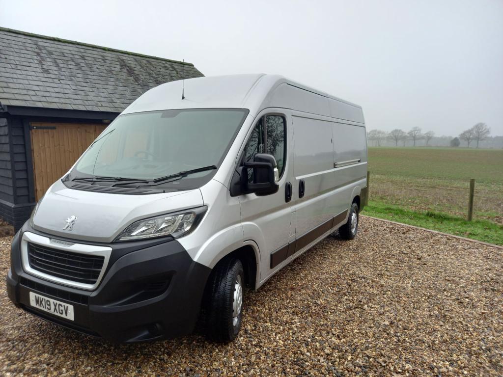 PEUGEOT BOXER