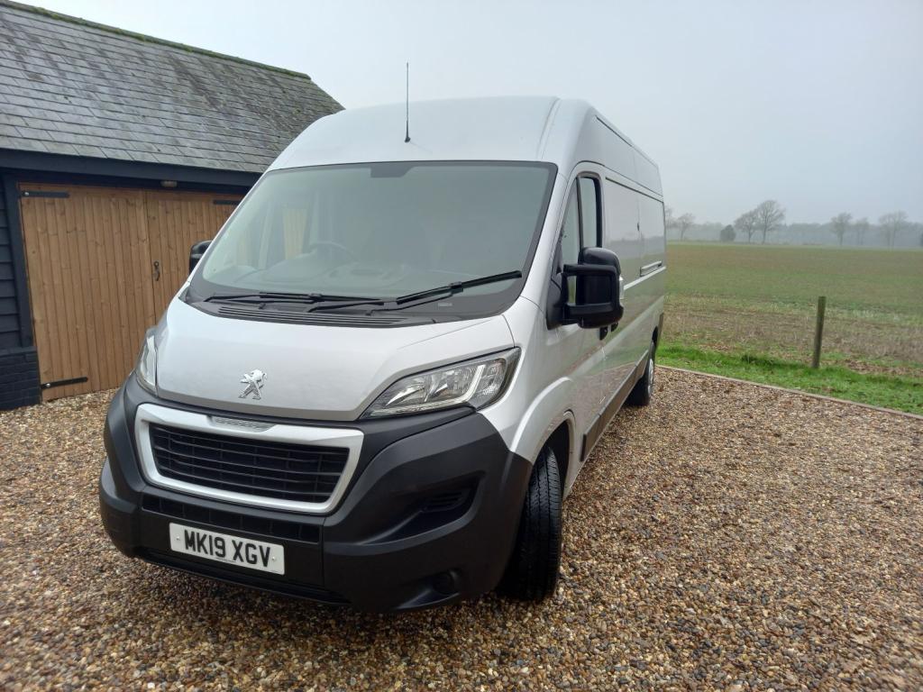 PEUGEOT BOXER