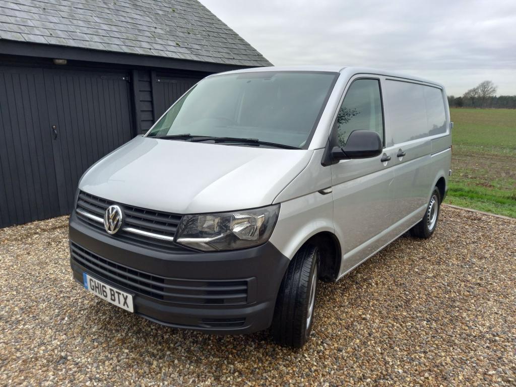 VOLKSWAGEN TRANSPORTER