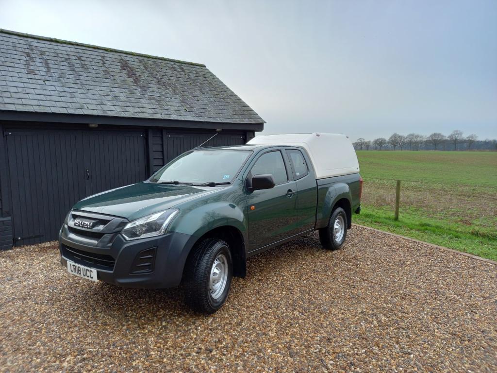ISUZU D-MAX