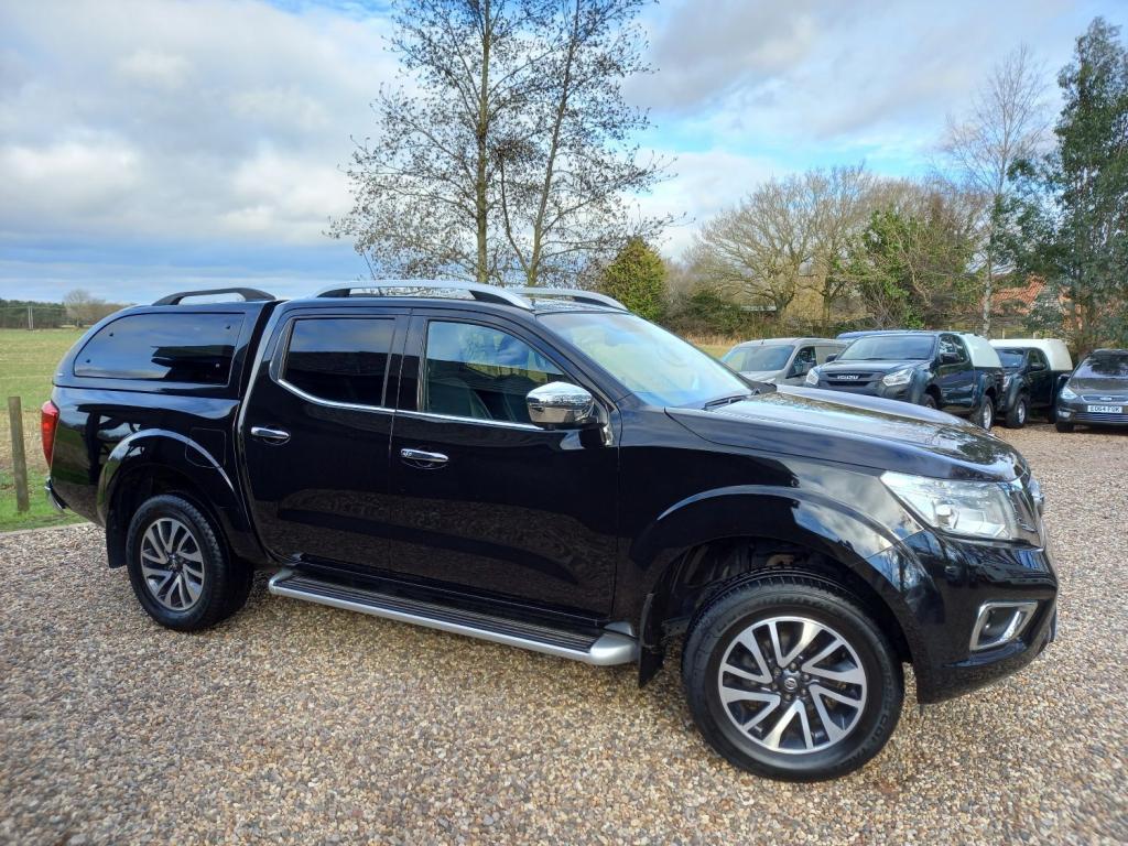 View NISSAN NAVARA DCI TEKNA 4X4 SHR DCB