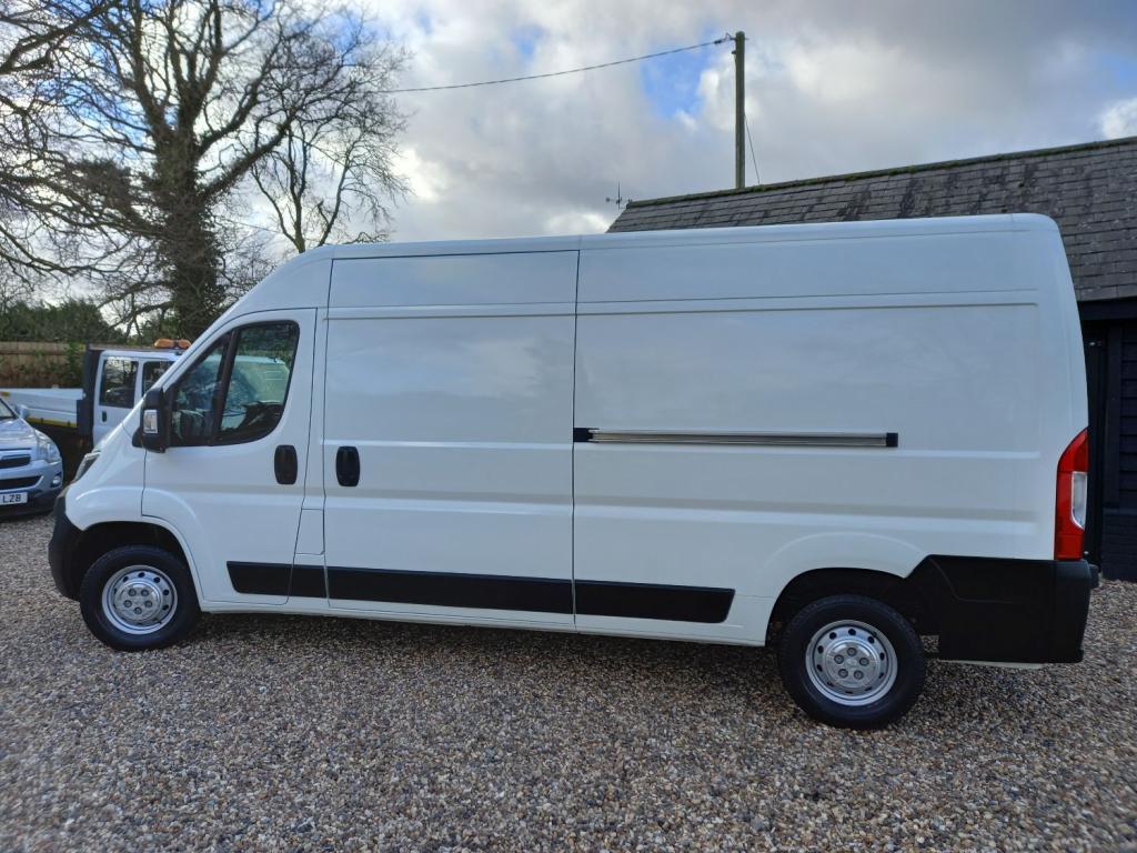 PEUGEOT BOXER