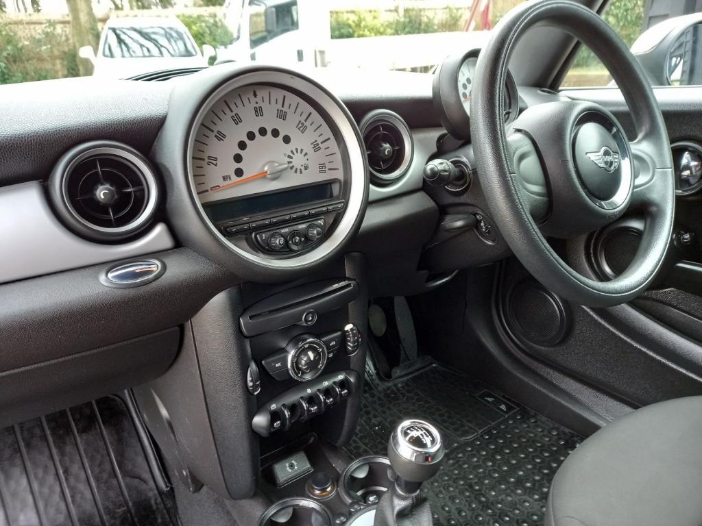 MINI CLUBVAN