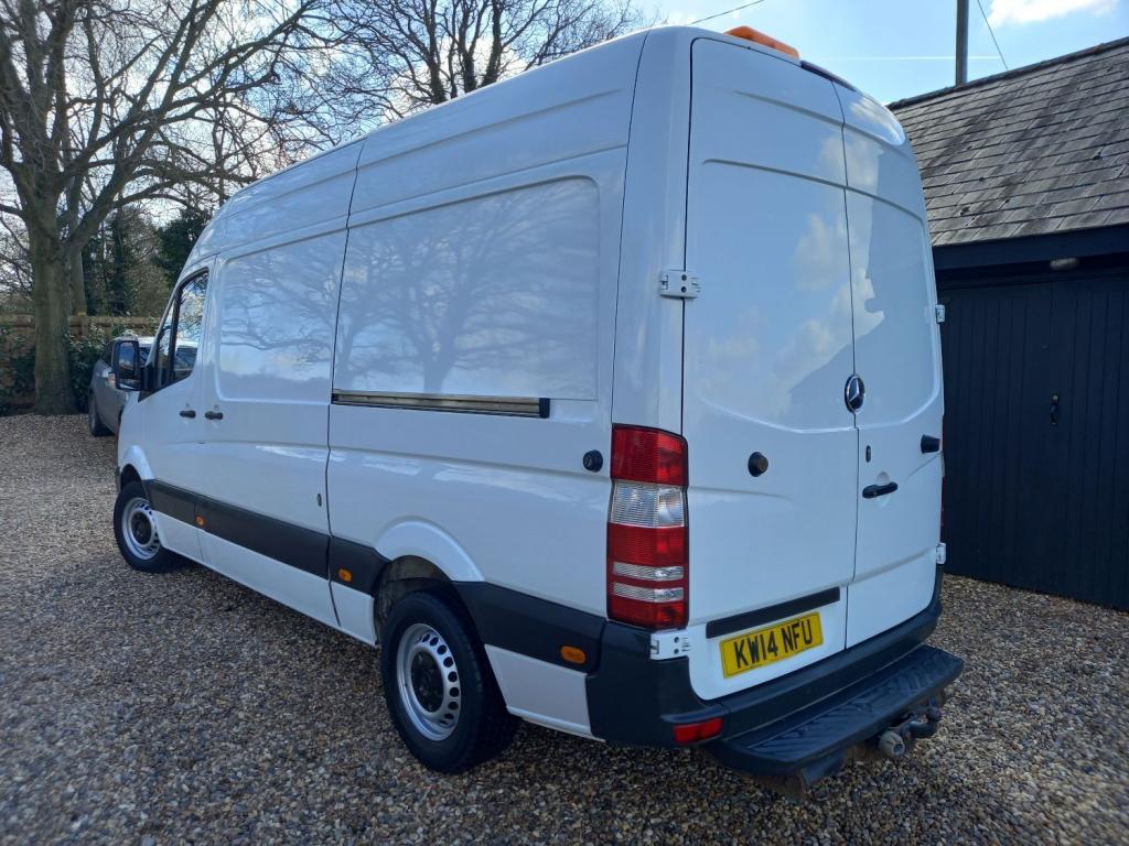 MERCEDES-BENZ SPRINTER