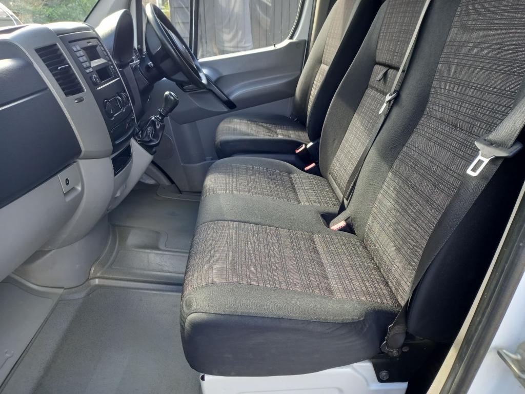MERCEDES-BENZ SPRINTER