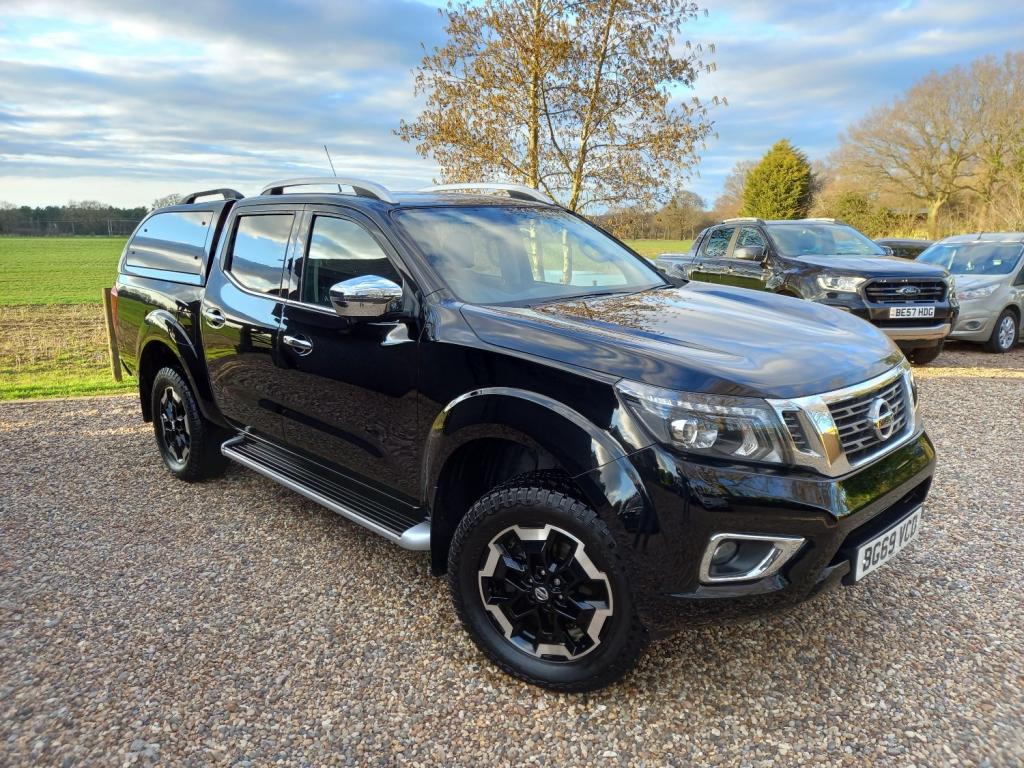View NISSAN NAVARA DCI TEKNA SHR DCB