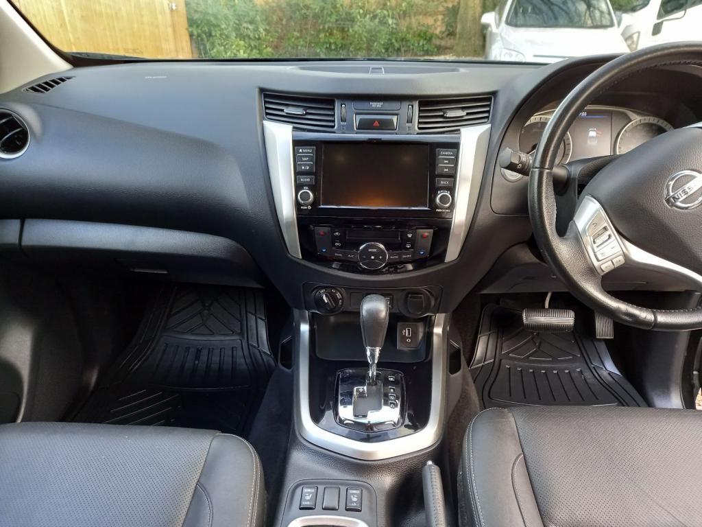 NISSAN NAVARA