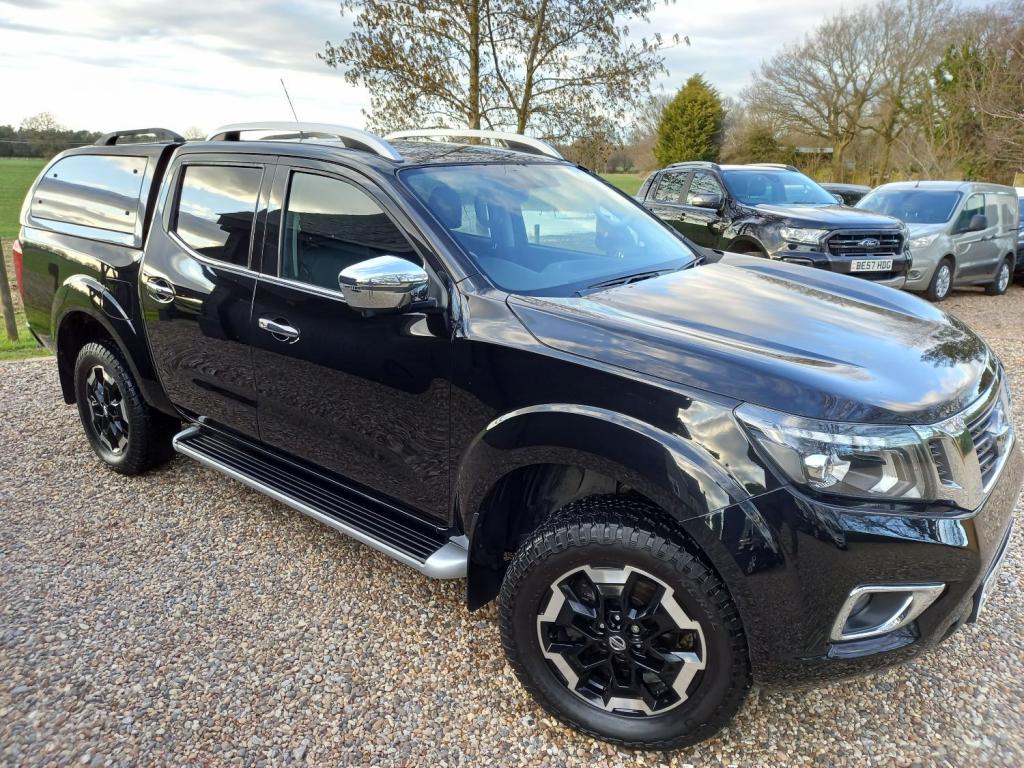 View NISSAN NAVARA DCI TEKNA SHR DCB