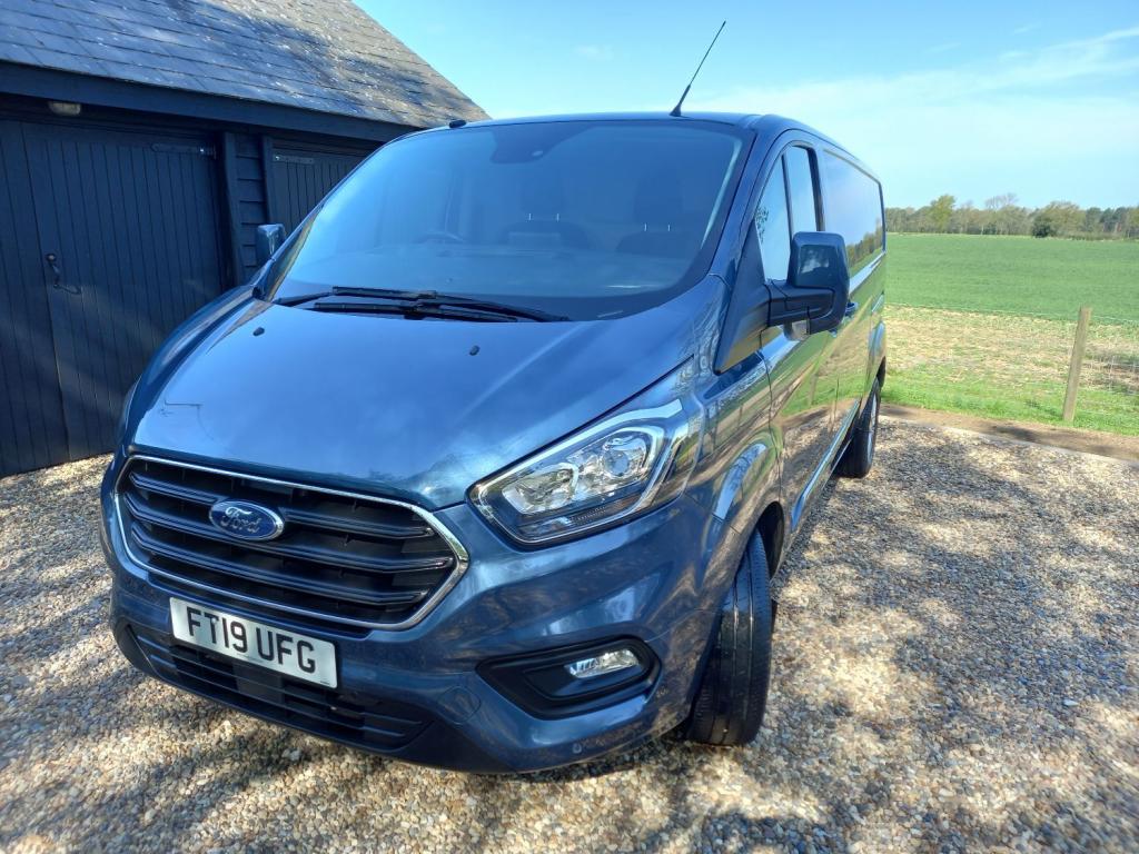 FORD TRANSIT CUSTOM
