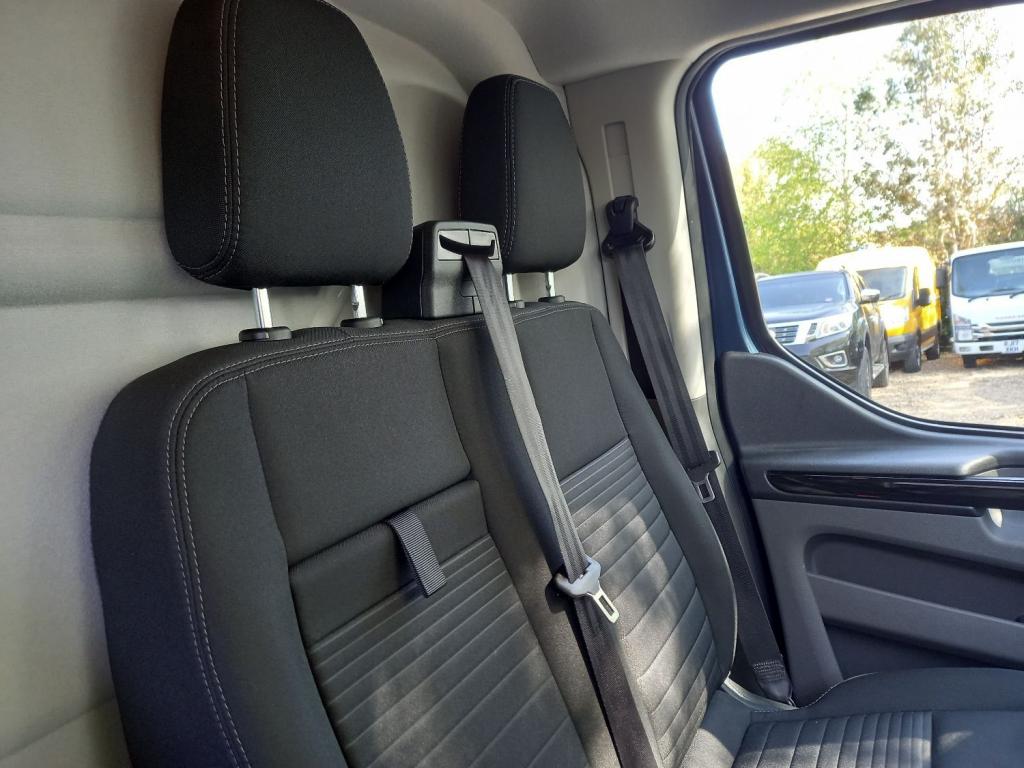 FORD TRANSIT CUSTOM
