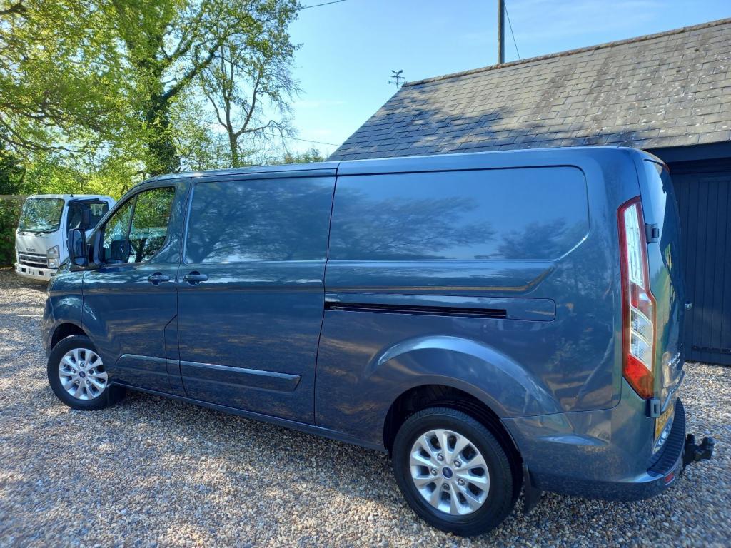 FORD TRANSIT CUSTOM