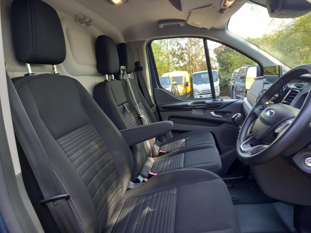 FORD TRANSIT CUSTOM