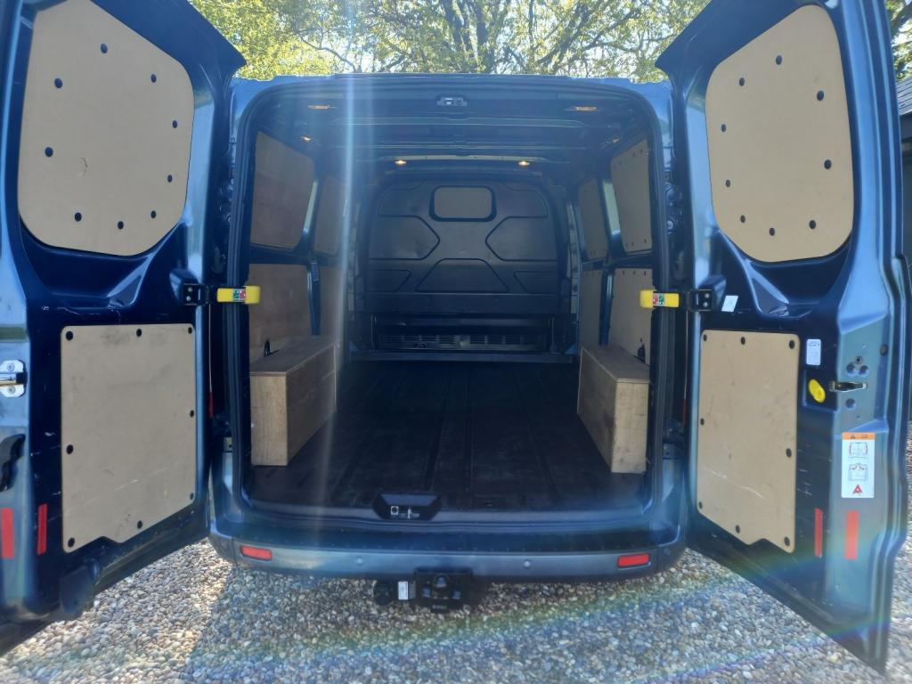 FORD TRANSIT CUSTOM