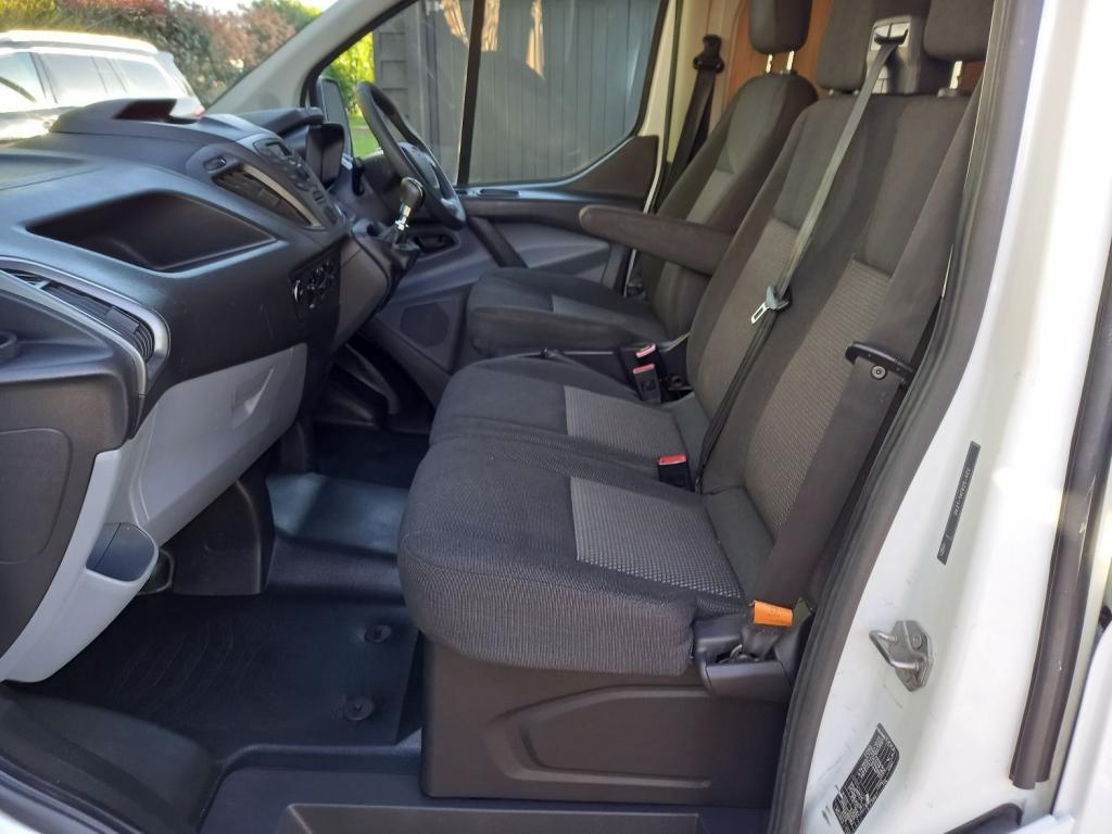 FORD TRANSIT CUSTOM