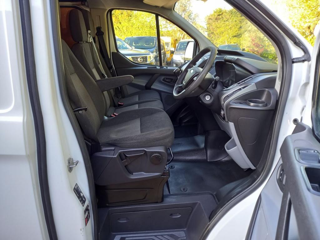 FORD TRANSIT CUSTOM