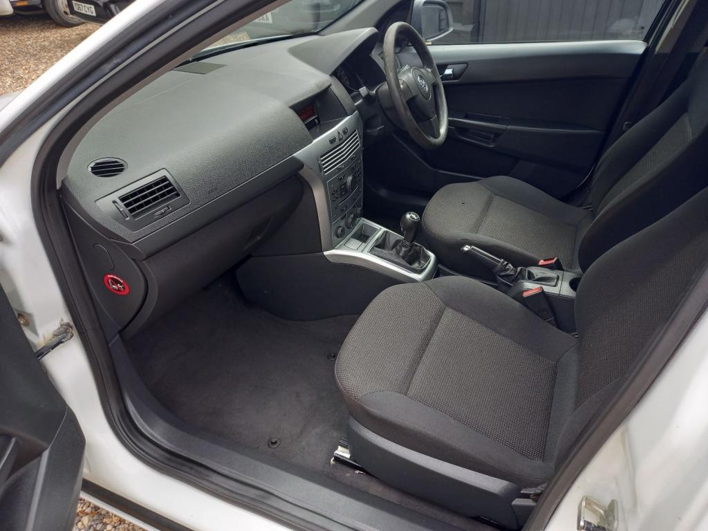VAUXHALL ASTRA VAN