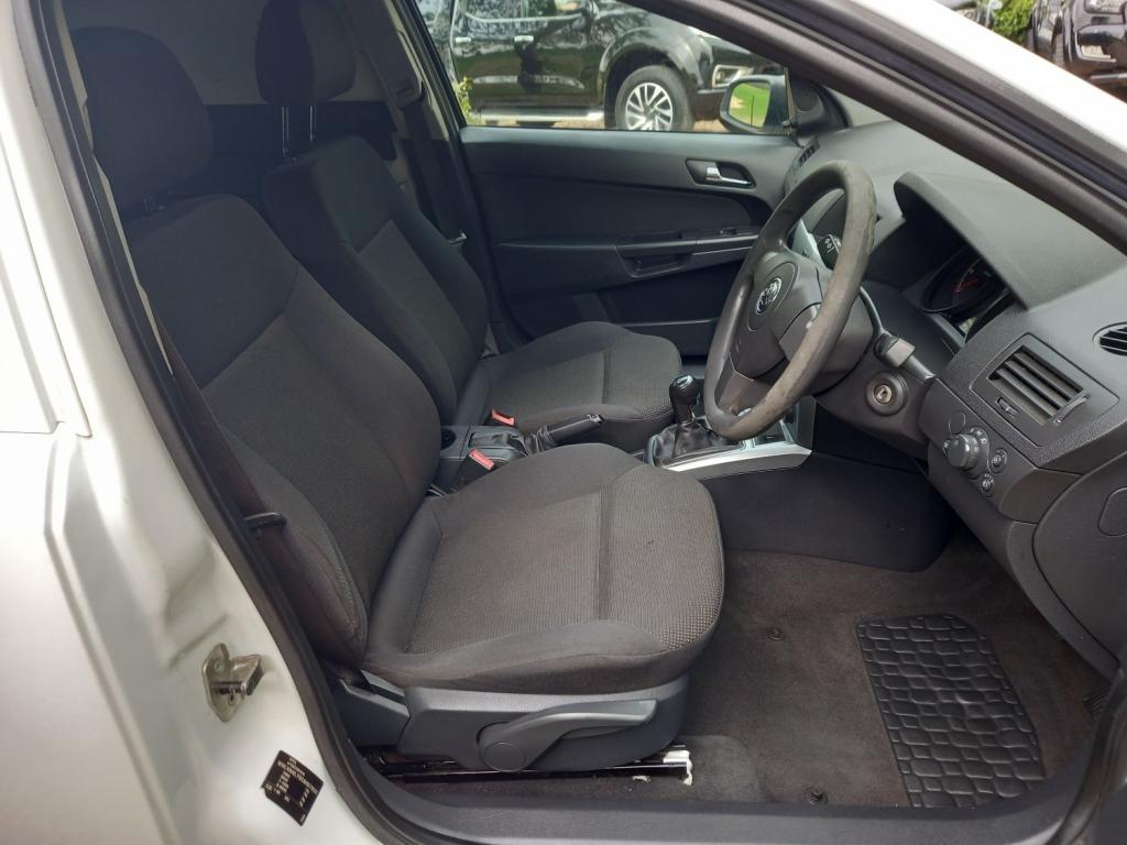 VAUXHALL ASTRA VAN