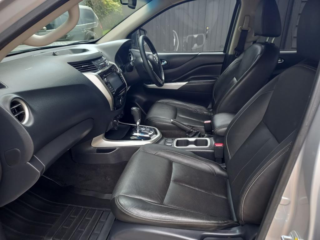 NISSAN NAVARA