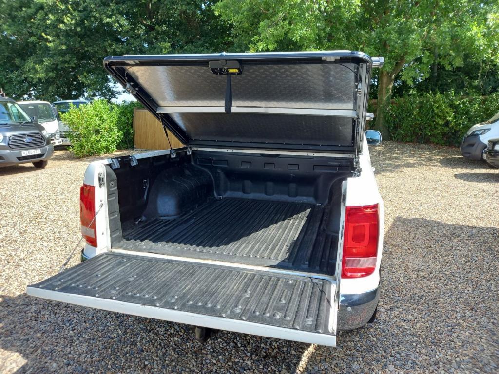 VOLKSWAGEN AMAROK