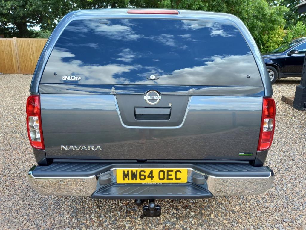 NISSAN NAVARA