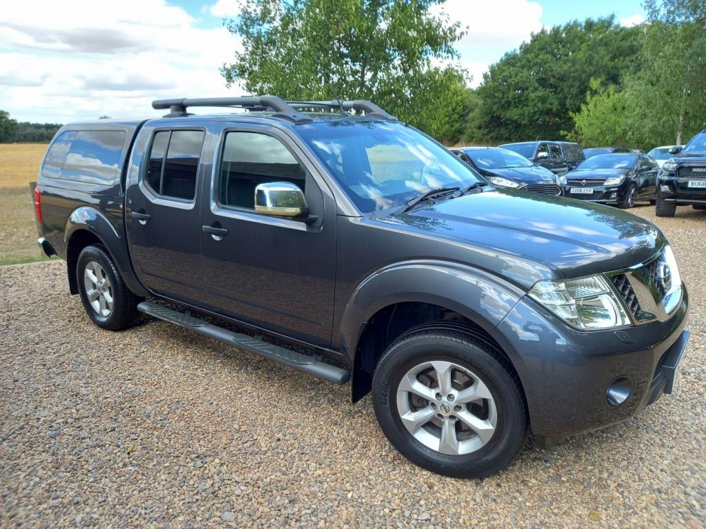 View NISSAN NAVARA DCI TEKNA 4X4 SHR DCB