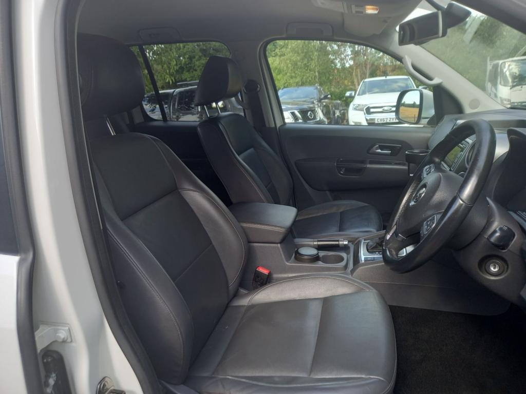 VOLKSWAGEN AMAROK