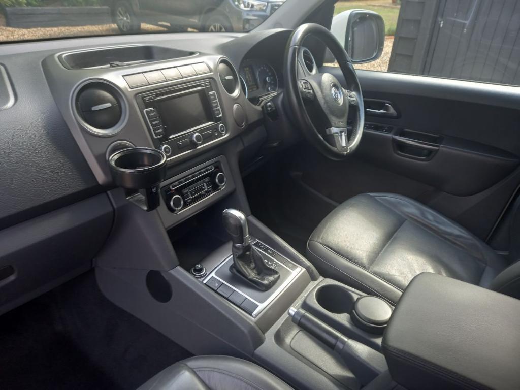 VOLKSWAGEN AMAROK