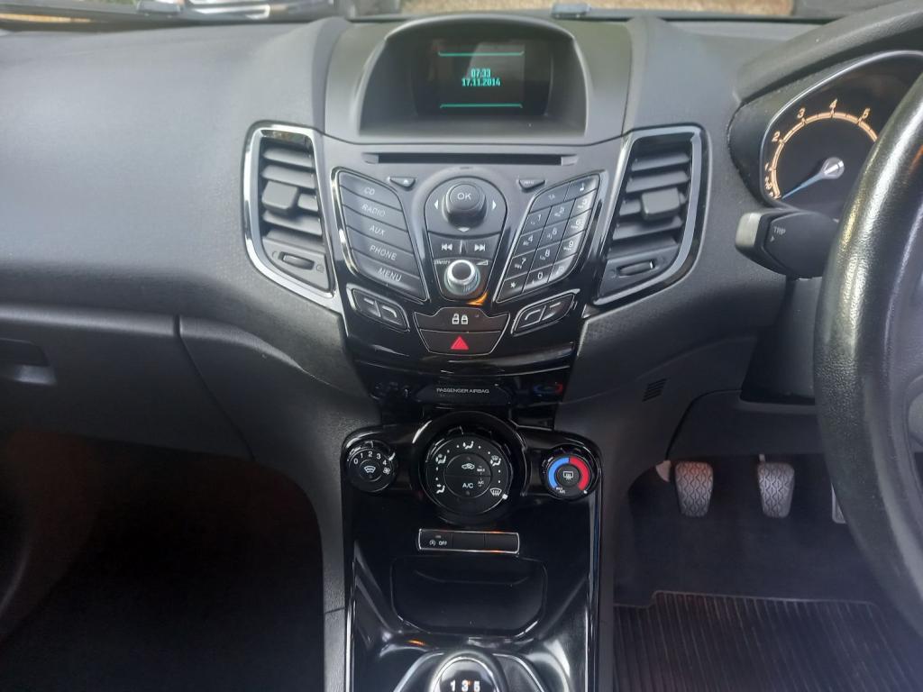 FORD FIESTA