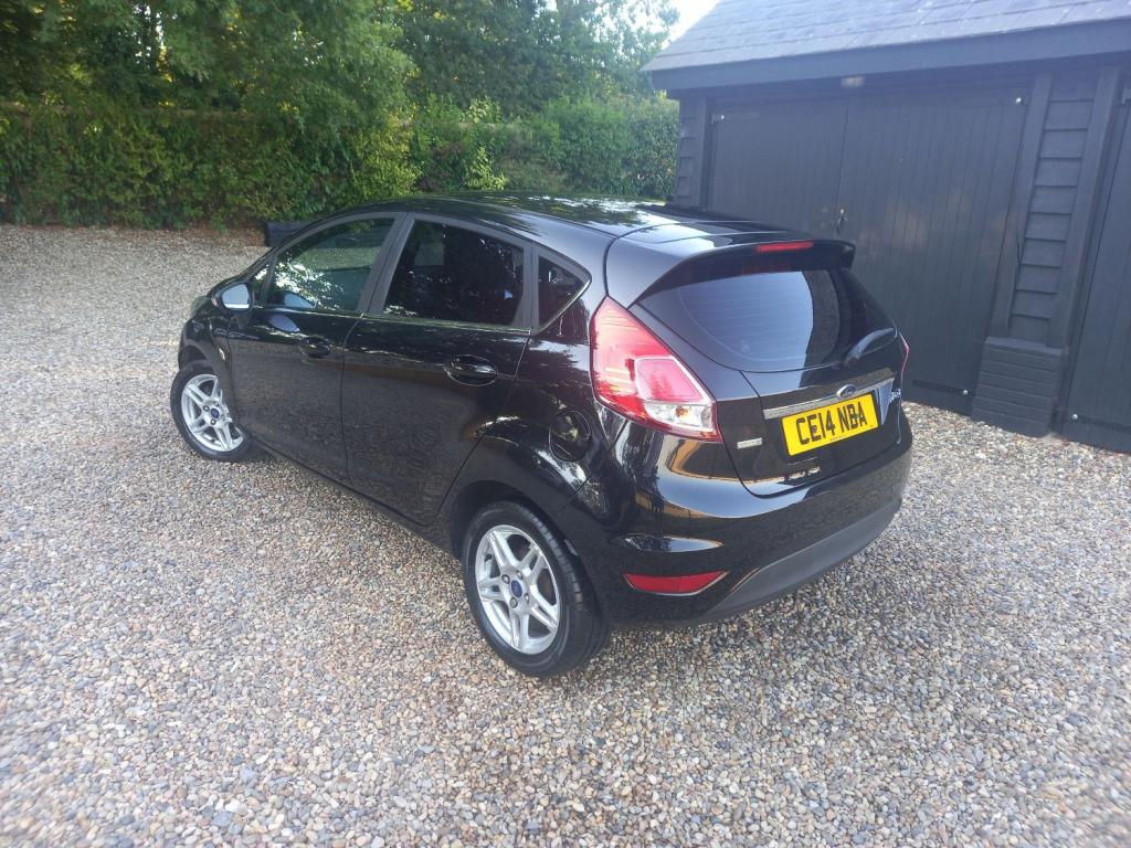 FORD FIESTA