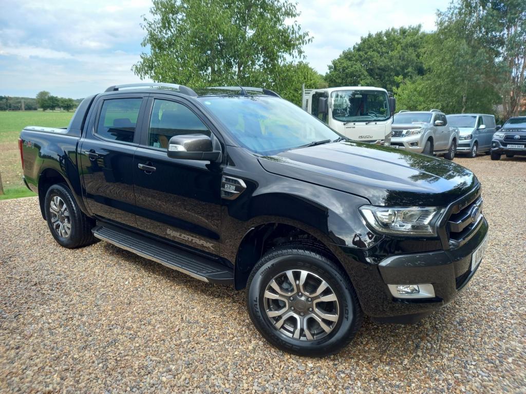 View FORD RANGER WILDTRAK 4X4 DCB TDCI