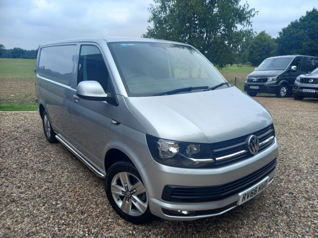 View VOLKSWAGEN TRANSPORTER T30 TDI PV HIGHLINE BMT