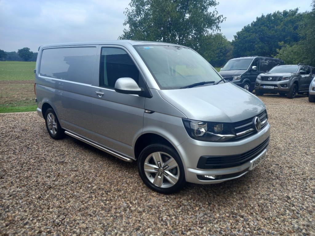 View VOLKSWAGEN TRANSPORTER T30 TDI PV HIGHLINE BMT