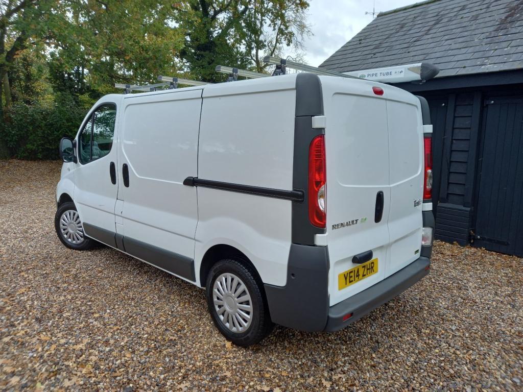 RENAULT TRAFIC