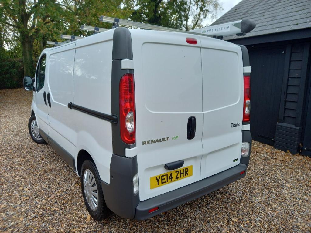 RENAULT TRAFIC