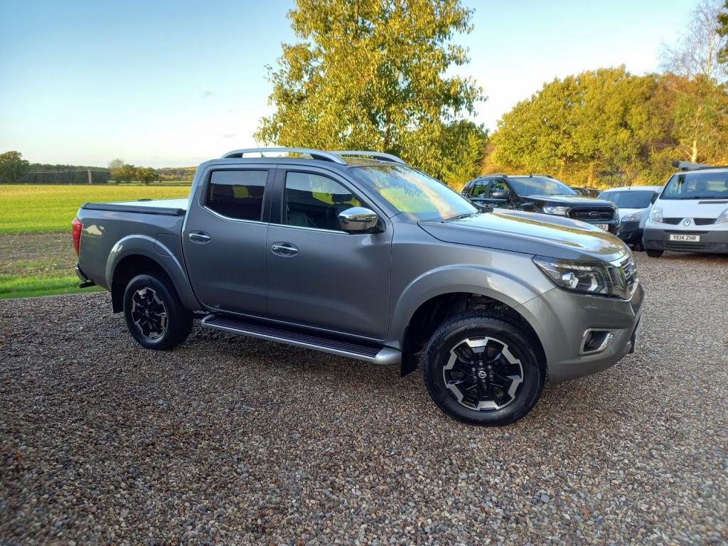 View NISSAN NAVARA DCI TEKNA SHR DCB