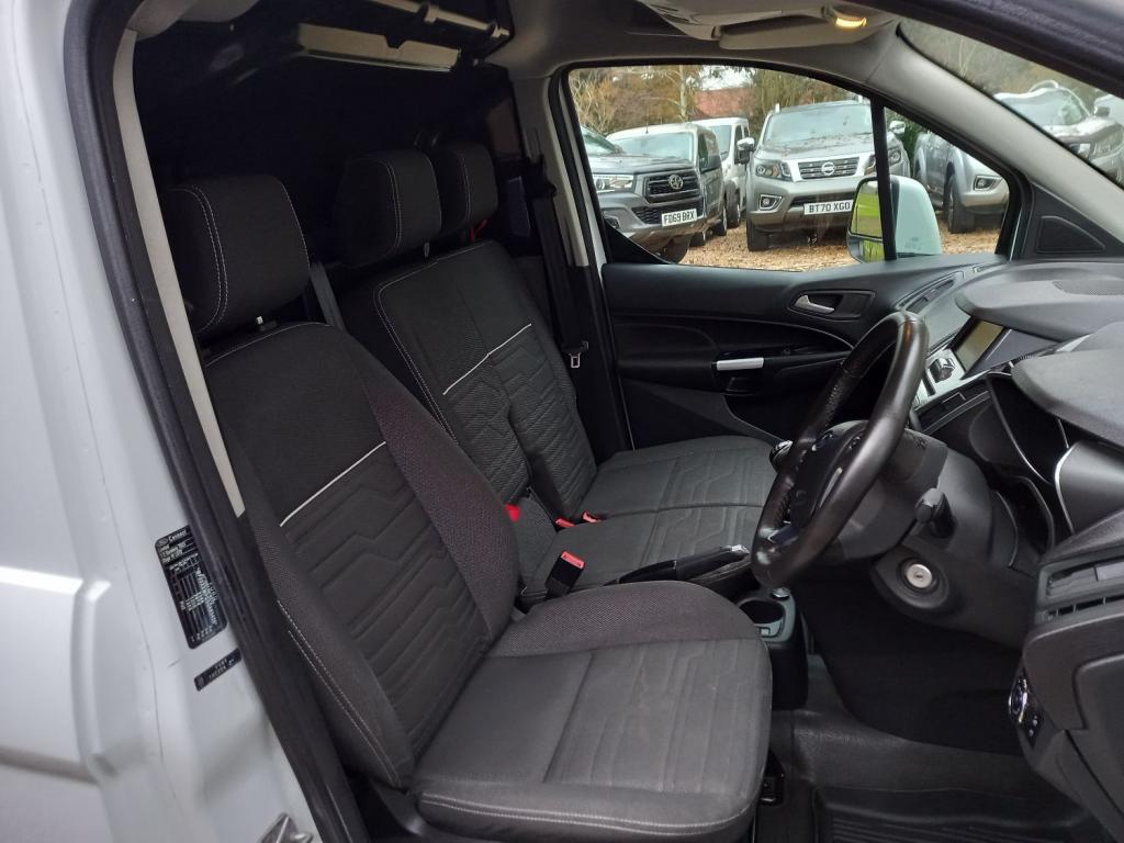 FORD TRANSIT CONNECT