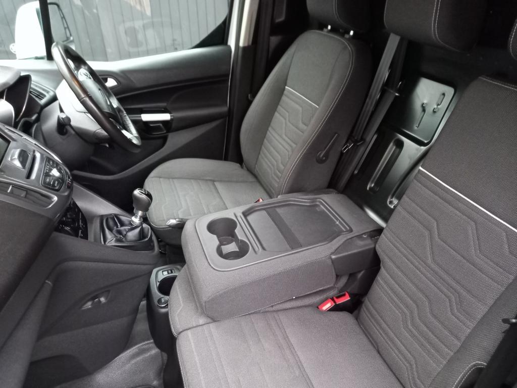 FORD TRANSIT CONNECT