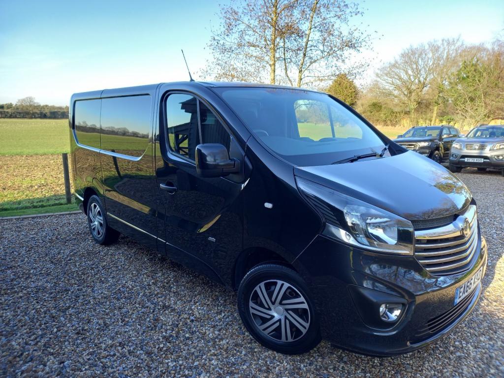 View VAUXHALL VIVARO L1H1 2700 SPORTIVE CDTI BITURBO SS
