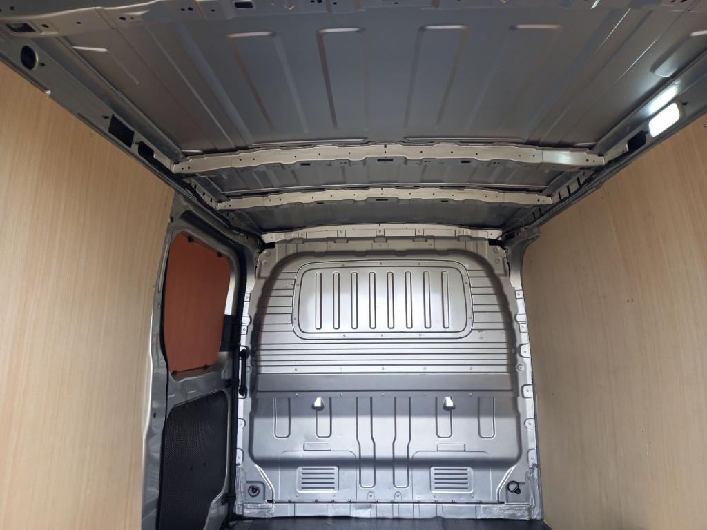 MAXUS DELIVER 9