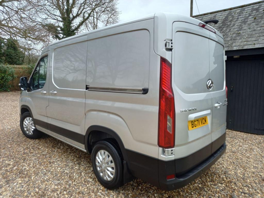 MAXUS DELIVER 9