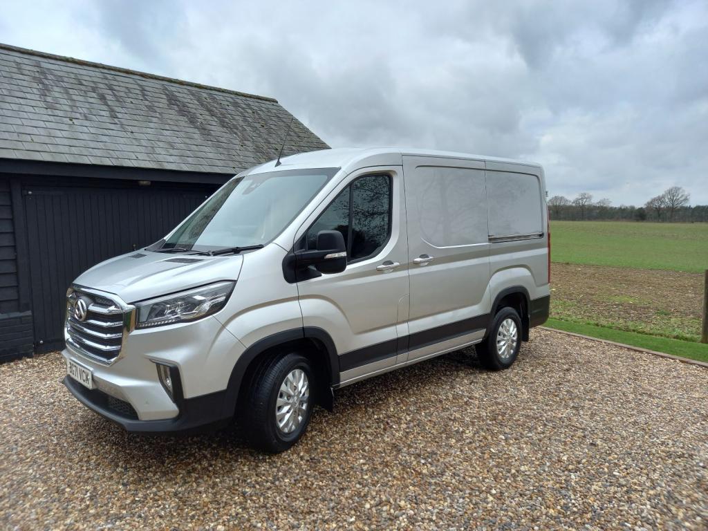 MAXUS DELIVER 9