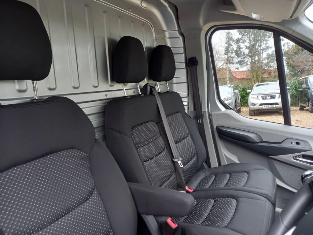 MAXUS DELIVER 9