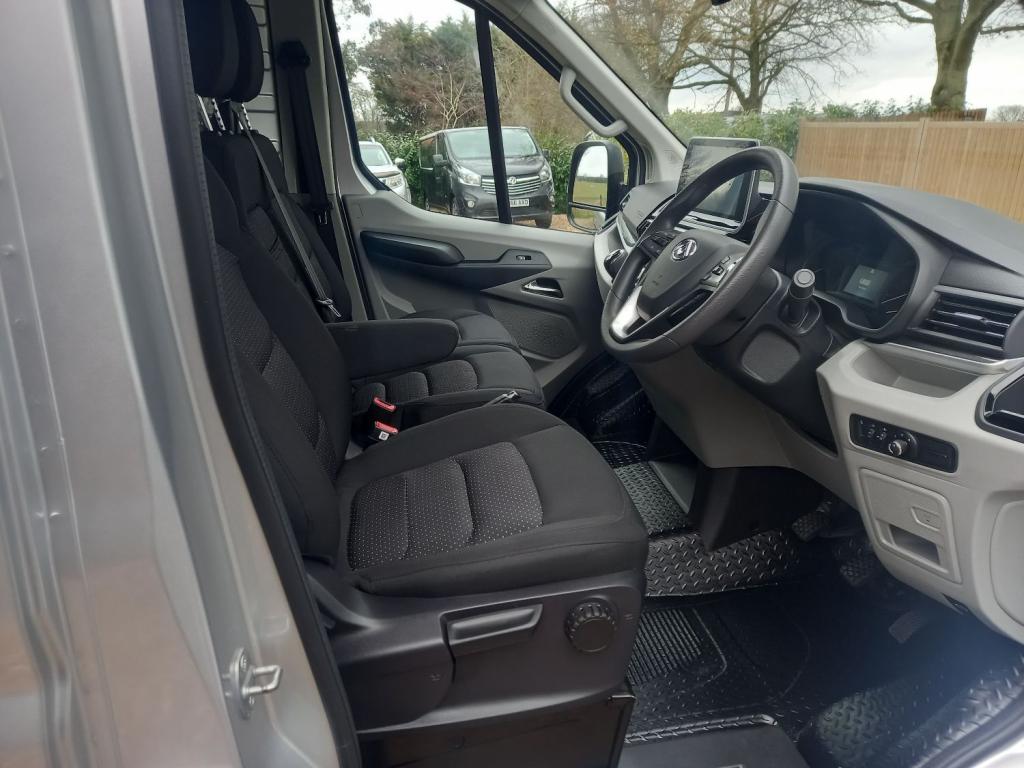 MAXUS DELIVER 9