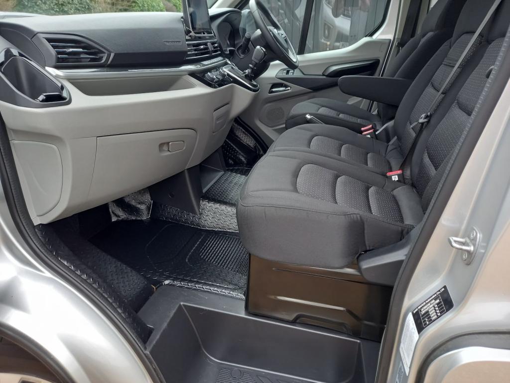 MAXUS DELIVER 9