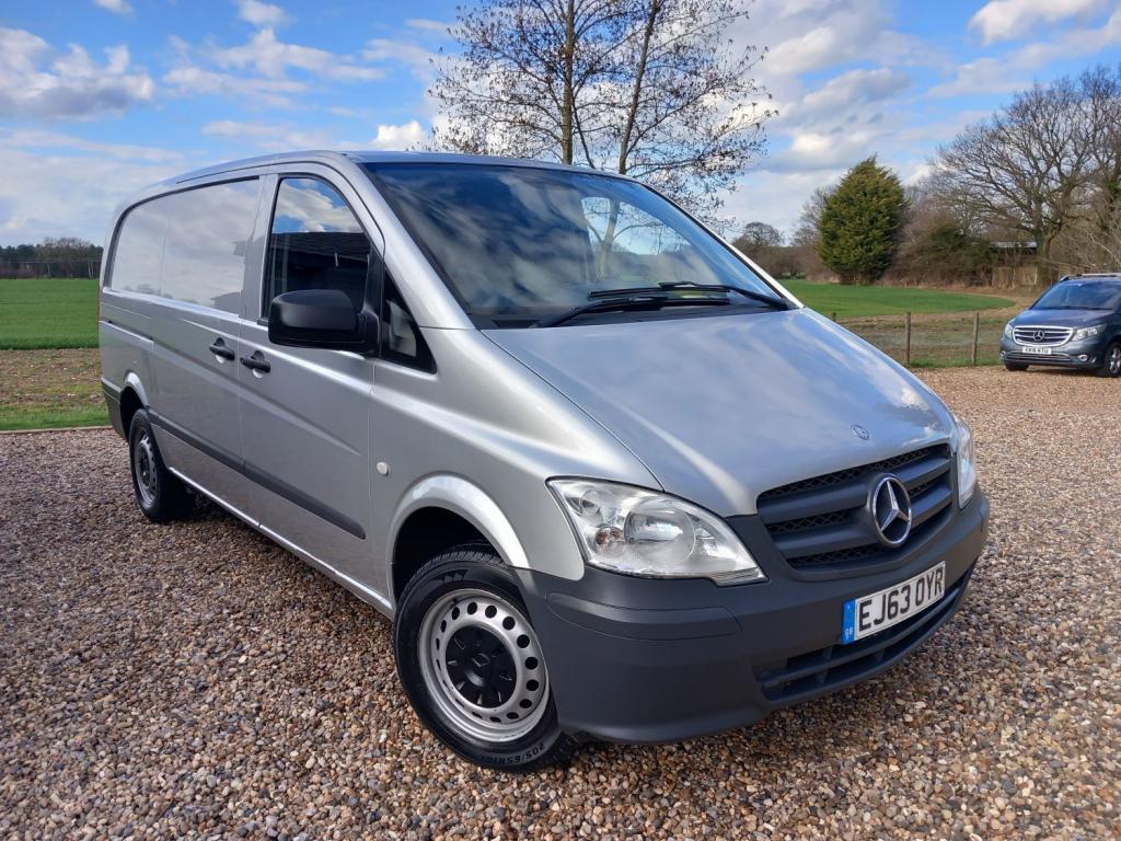 View MERCEDES-BENZ VITO 113 CDI