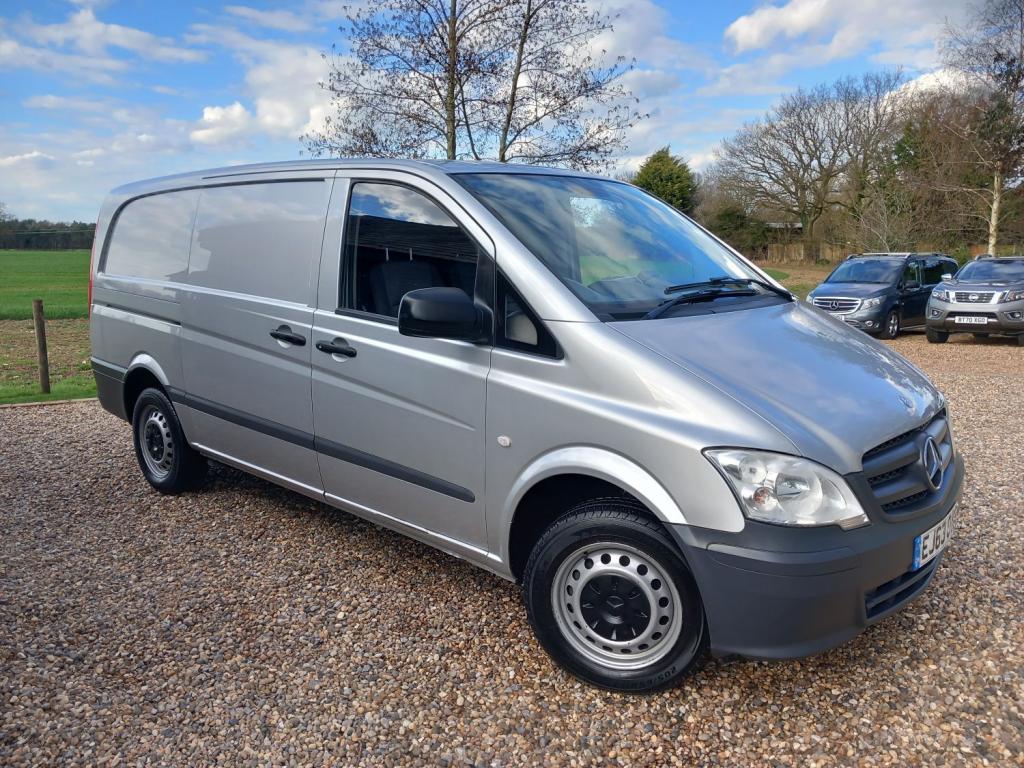 View MERCEDES-BENZ VITO 113 CDI