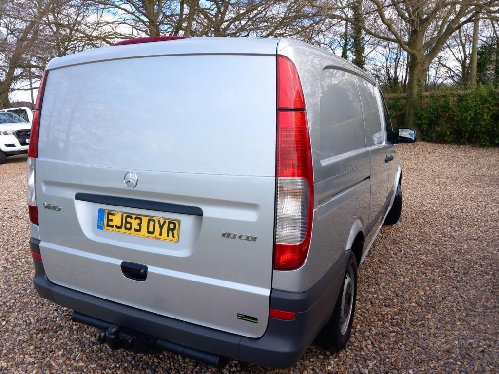 MERCEDES-BENZ VITO