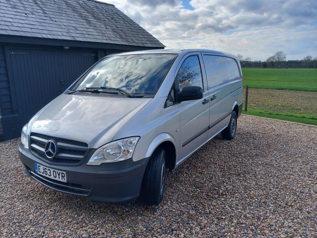 MERCEDES-BENZ VITO